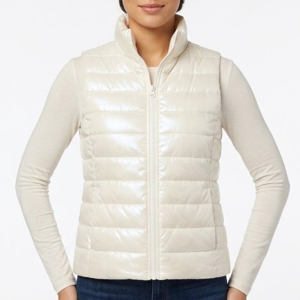 Aeropostale Shiny Pearl Cream Puffer Vest Quilted Iridescent Sleeveless Jacket M